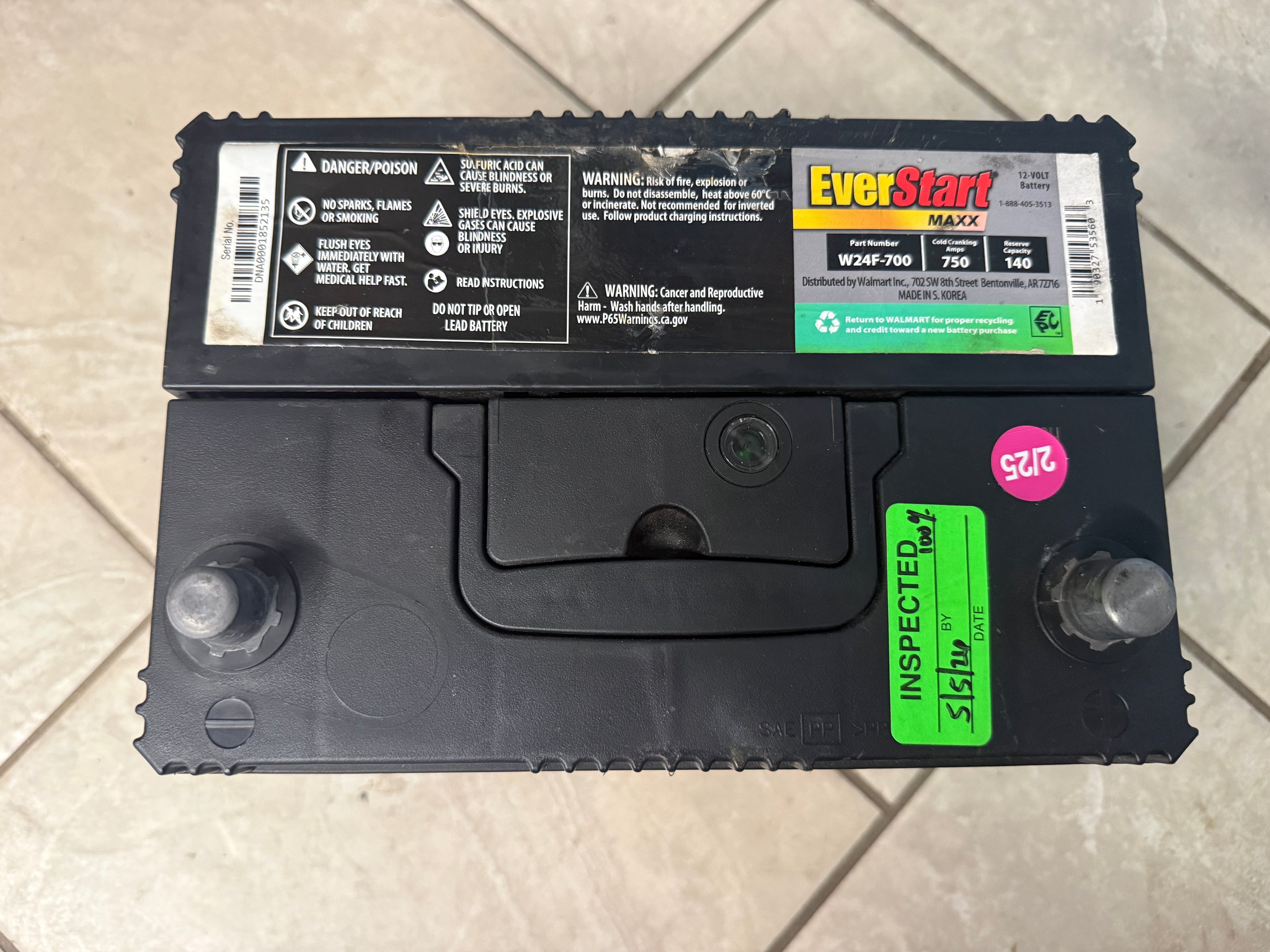 EverStart MAXX W24F-700